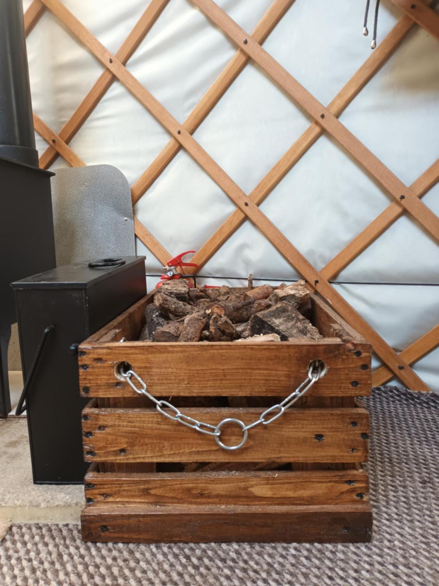 Gingerbread Cottage Yurts Dereham Esterno foto